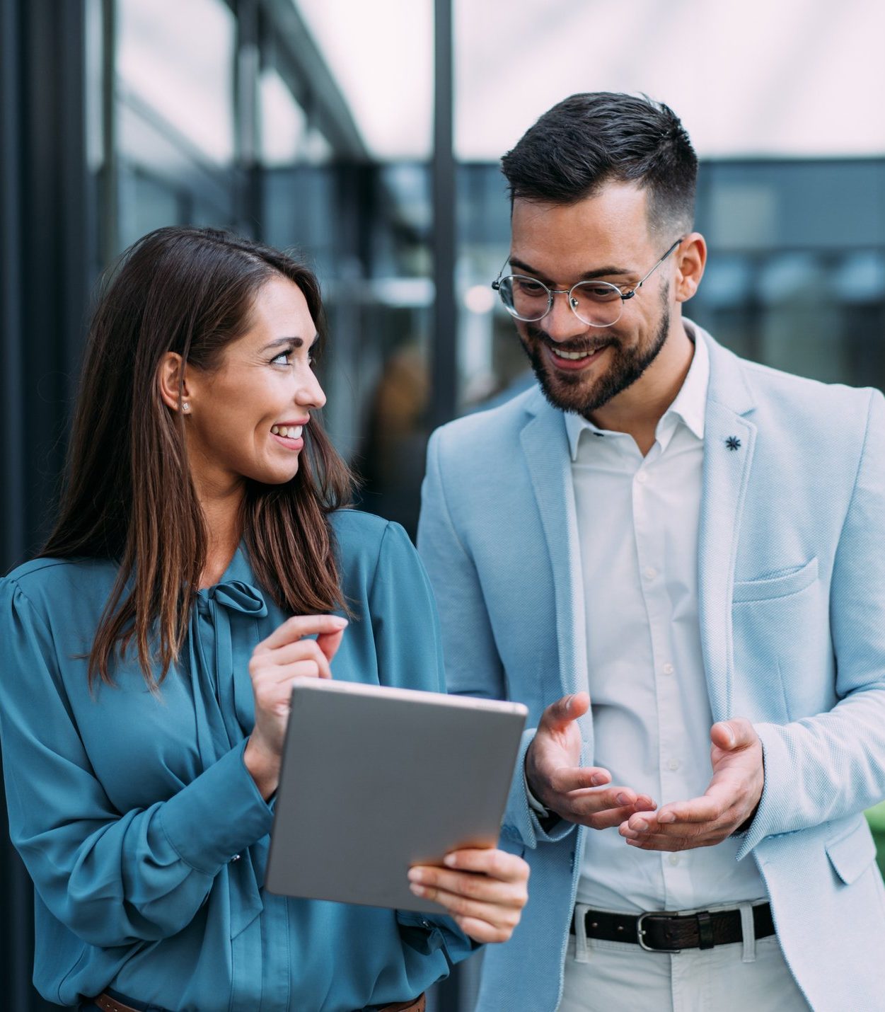 iStock-1911521670-aspect-ratio-280-320